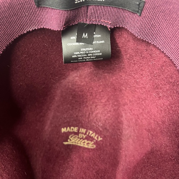 Authentic GUCCI Felt and Pheasant Feather GG Trilby Hat in Burgundy. - Picture 5 of 10